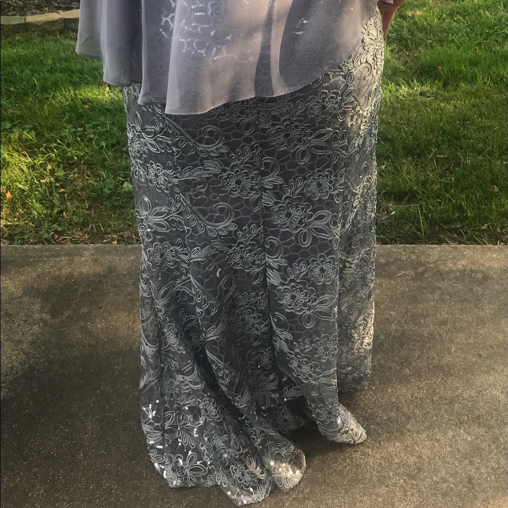 Ladie’s Mother Of The Bride Dress Gray With Silver Sequins And Jewel Neckline